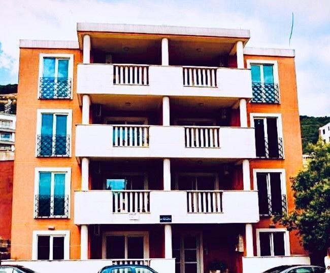 Apartments Chanel Budva Eksteriør billede